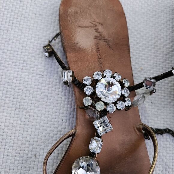 Giuseppe Zanotti bejeweled sandals - Picture 4 of 9